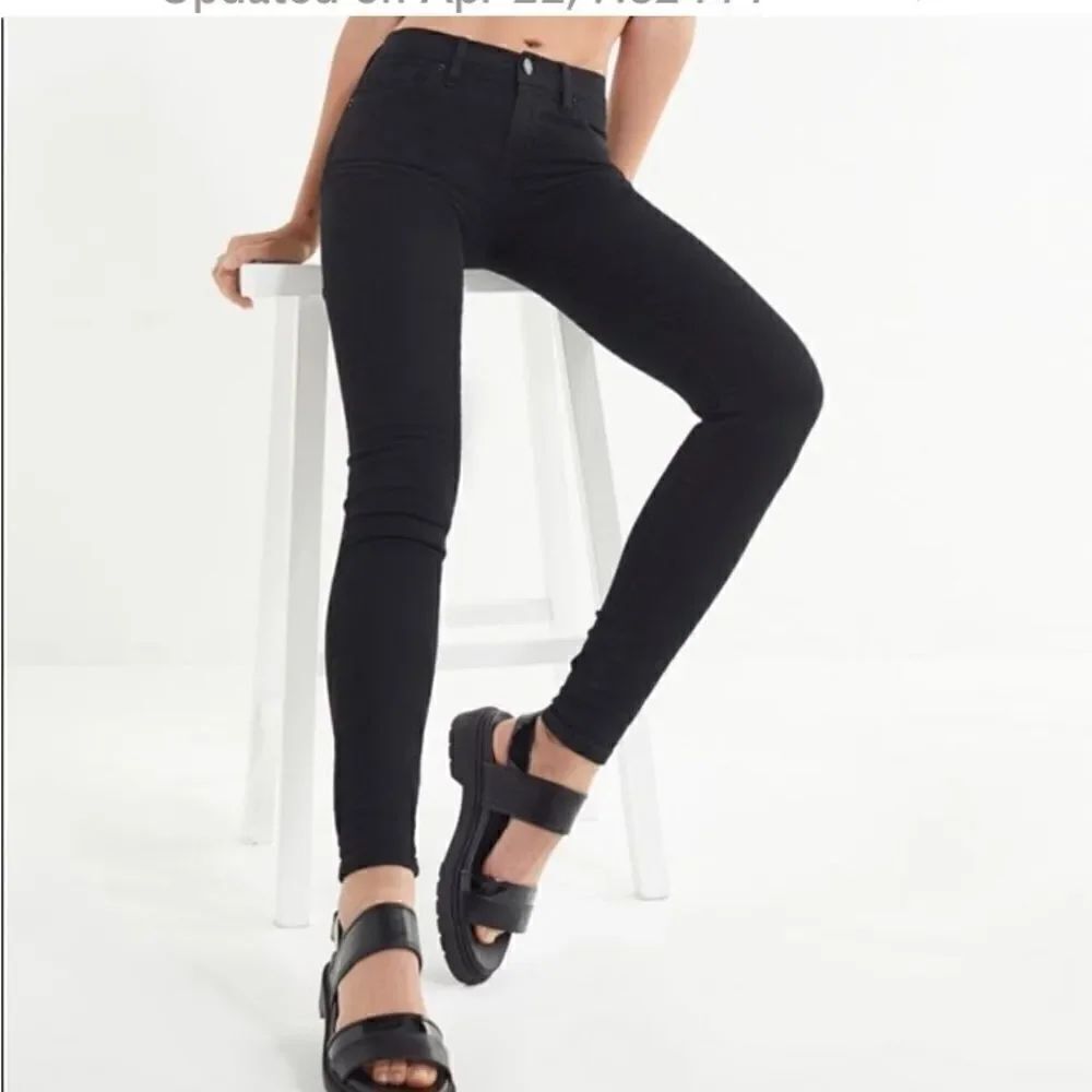 BDG Urban Outfitters Black Twig Mid-Rise Five Pocket Jeans Size 29